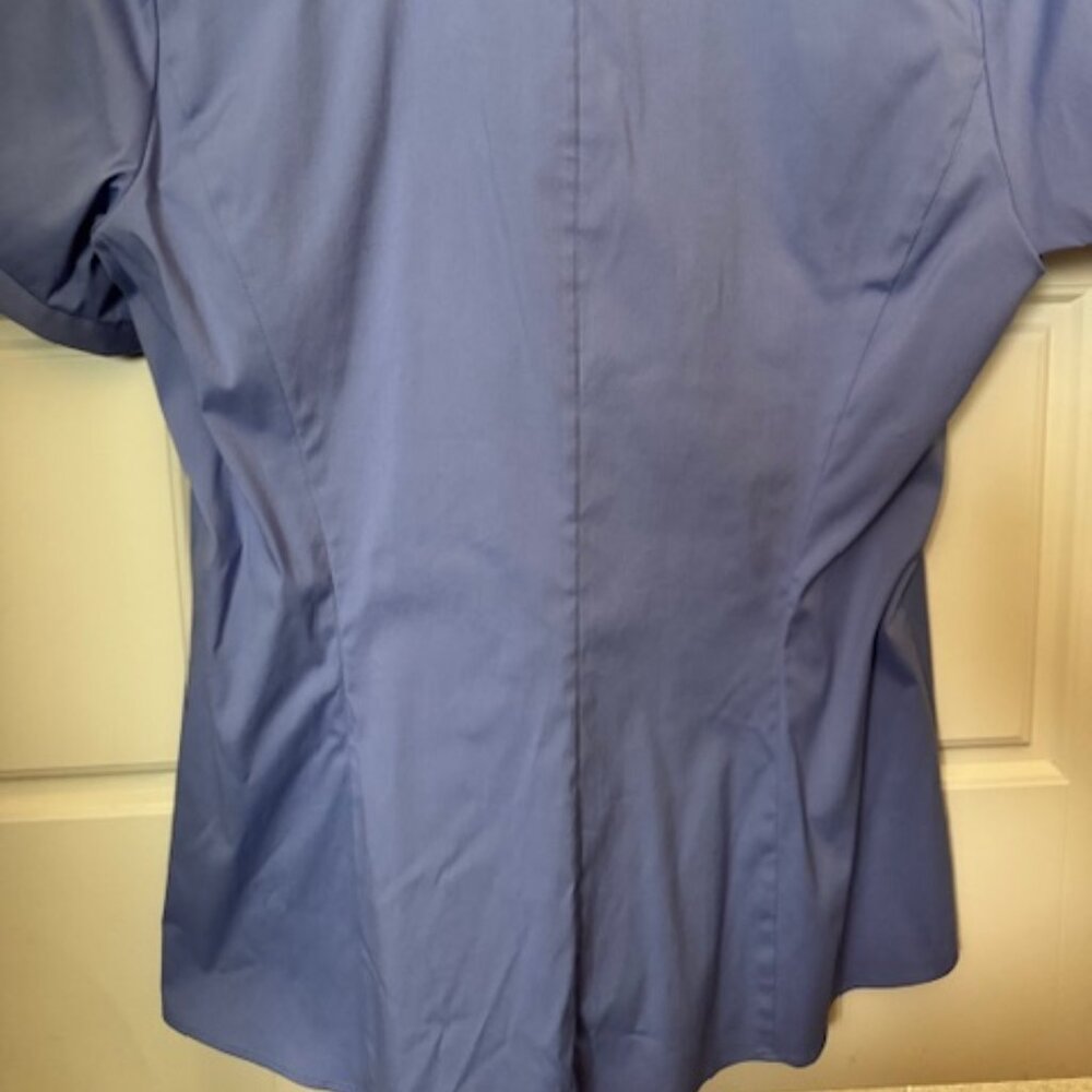 Lafayette 148 New York short sleeve button down blouse size 12 Lilac - Picture 4 of 4